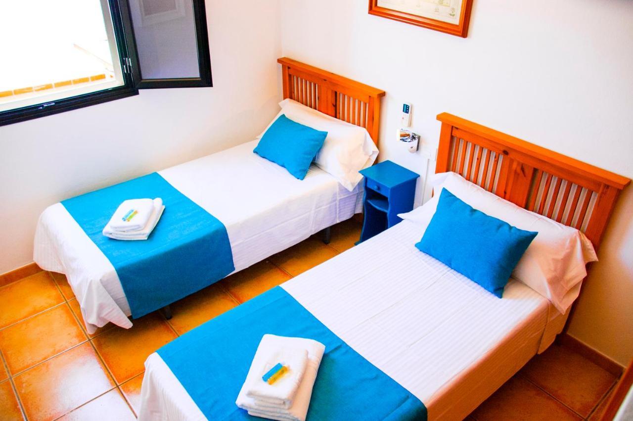 Villa Conil With Heated Pool And Air Conditioning Коста Бланка Экстерьер фото