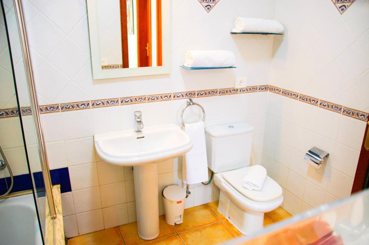 Villa Conil With Heated Pool And Air Conditioning Коста Бланка Экстерьер фото